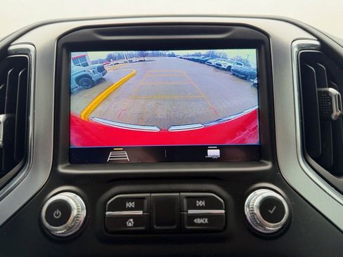 Used 2021 GMC Sierra 1500 Elevation image 16