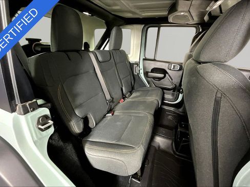 Used 2024 Jeep Wrangler Unlimited Sport AWD/4WD image 24