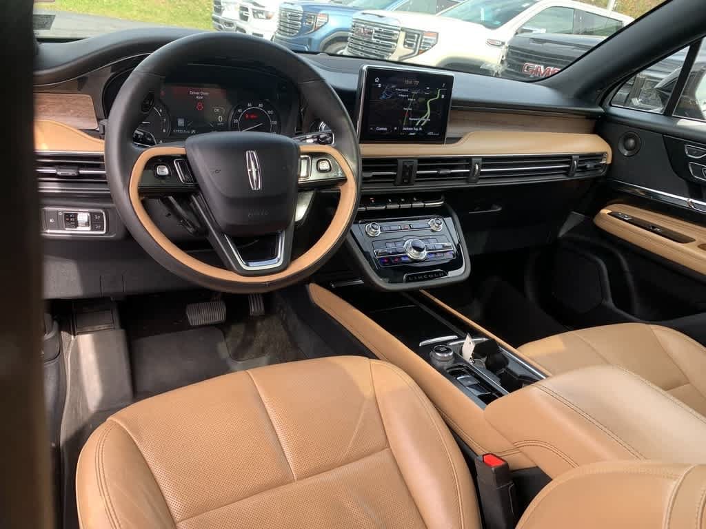 Used 2020 Lincoln Corsair Reserve w/ Equipment Group 201A AWD/4WD image 16