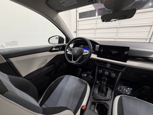 Used 2026 Volkswagen Taos S FWD image 29