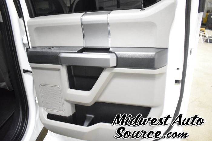 Used 2020 Ford F250 XLT w/ XLT Premium Package AWD/4WD image 32