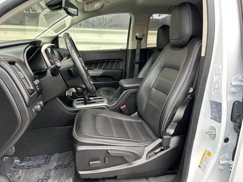 Used 2021 GMC Canyon Denali image 12