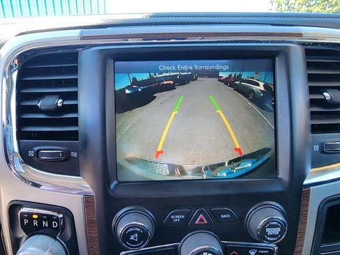 Used 2016 RAM 1500 Laramie w/ Convenience Group AWD/4WD image 19