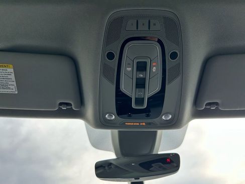 Used 2018 Audi Q5 2.0T Premium image 28