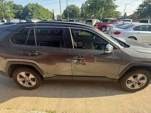 Used 2023 Toyota RAV4 XLE AWD/4WD image 7