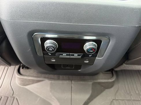 Used 2023 GMC Yukon Denali w/ Max Trailering Package AWD/4WD image 13