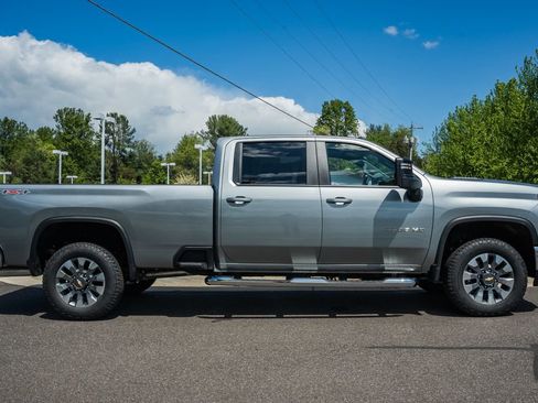 New 2026 Chevrolet Silverado 3500 LT AWD/4WD image 3