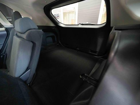 Used 2023 Toyota RAV4 LE AWD/4WD image 24
