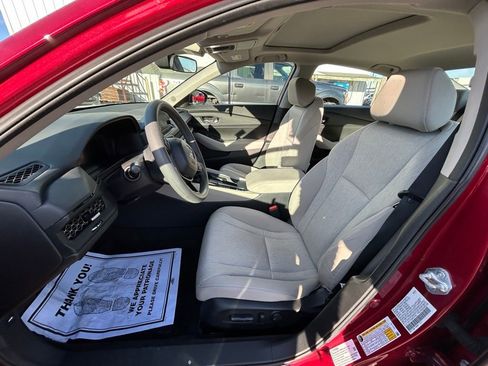 Used 2024 Honda Accord EX image 29