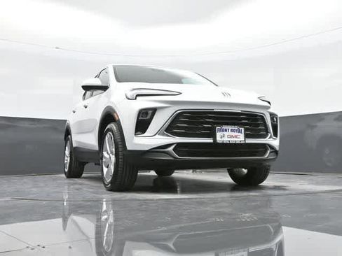 New 2025 Buick Encore GX Preferred image 59