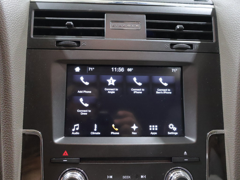 Used 2016 Lincoln Navigator L Select AWD/4WD image 27