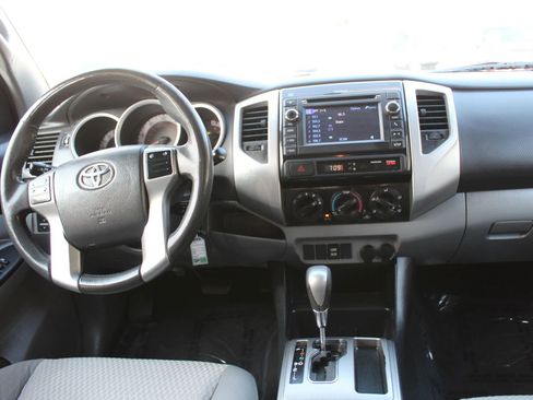 Used 2013 Toyota Tacoma 2WD Access Cab w/ SR5 Pkg image 13