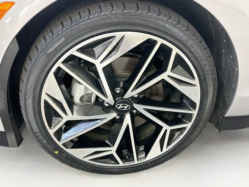 Used 2024 Hyundai Ioniq 6 SEL AWD/4WD image 11