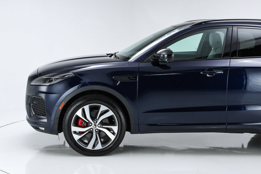 Used 2024 Jaguar E-PACE R-Dynamic SE AWD/4WD image 4