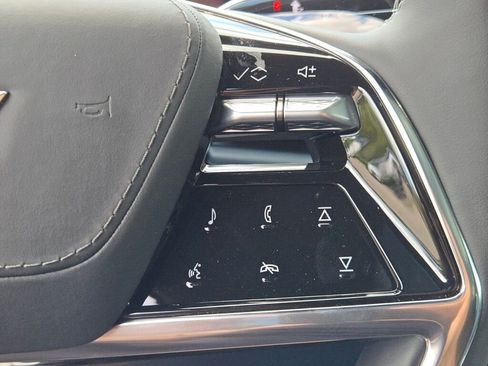 New 2026 Cadillac Escalade IQ Sport 2 w/ LPO, ONYX Package image 32