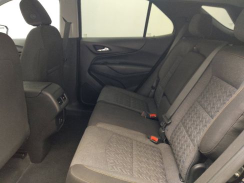 Used 2024 Chevrolet Equinox LT w/ Driver Convenience Package AWD/4WD image 18