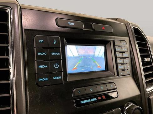 Used 2016 Ford F150 XLT AWD/4WD image 20