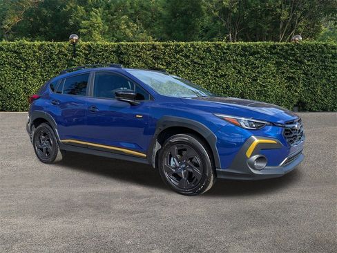 Used 2025 Subaru Crosstrek 2.5i Sport image 2
