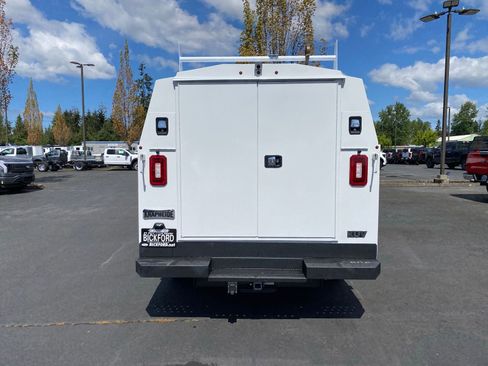 New 2025 Ford E-350 and Econoline 350 Super Duty w/ Power Equipment Group image 7