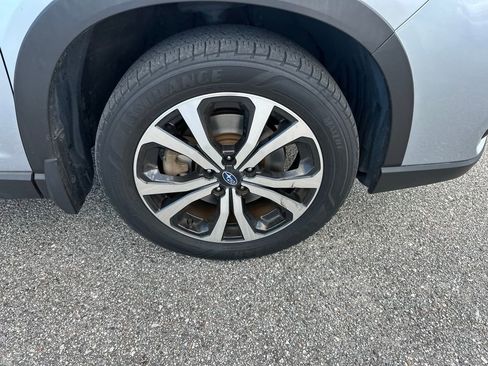 Used 2020 Subaru Forester Limited w/ Popular Package #3 image 4