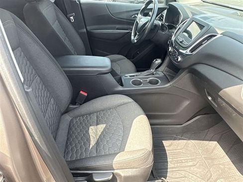 Certified 2019 Chevrolet Equinox LT FWD image 26