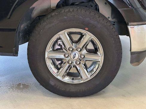 Used 2025 Ford F150 XLT w/ Equipment Group 301A Standard AWD/4WD image 9