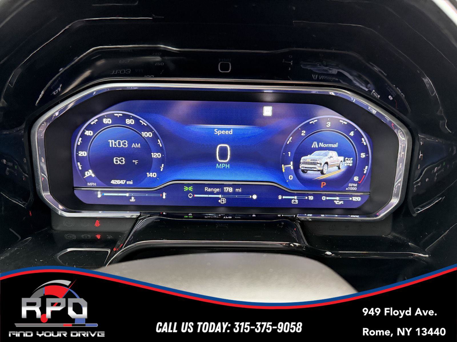 Used 2023 Chevrolet Silverado 1500 RST w/ Redline Edition AWD/4WD image 20