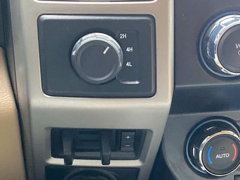 Used 2021 Ford F450 4x4 Crew Cab Super Duty image 28