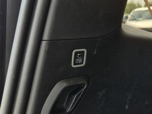 Used 2024 Jeep Grand Wagoneer Series III w/ Rear Seat Video Group 1 AWD/4WD image 15