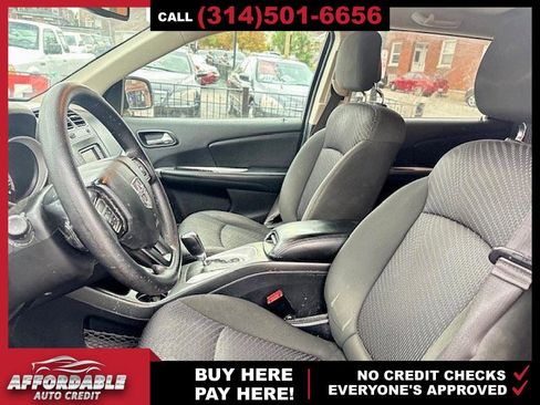 Used 2020 Dodge Journey SE image 9