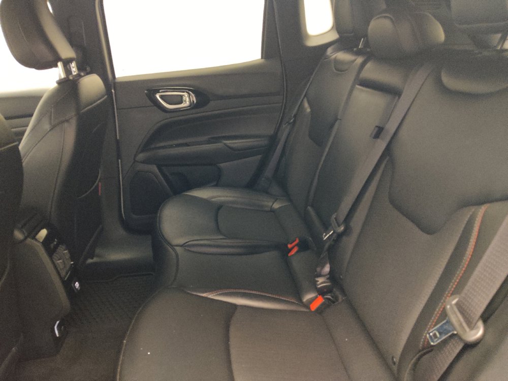 Used 2024 Jeep Compass Trailhawk AWD/4WD image 18