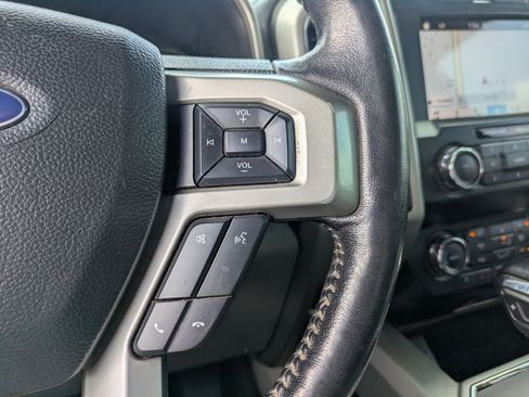 Used 2019 Ford F150 Lariat AWD/4WD image 26