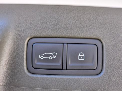 Used 2025 Hyundai Santa Fe Calligraphy image 17