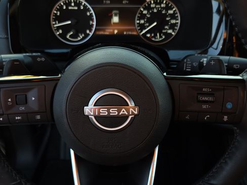 Certified 2024 Nissan Pathfinder SL w/ Cargo Package image 27