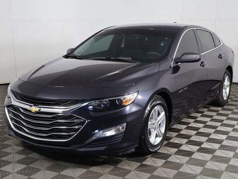 Used 2023 Chevrolet Malibu LS FWD image 5