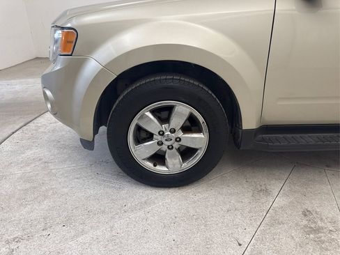 Used 2012 Ford Escape Limited AWD/4WD image 16