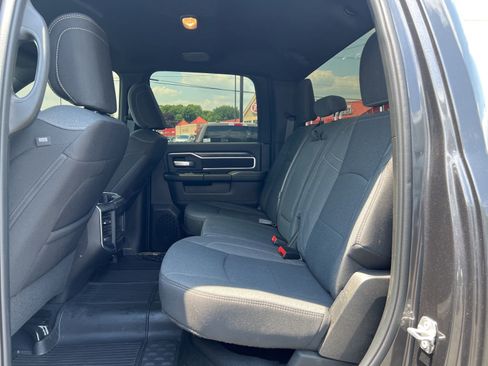 Used 2024 RAM 2500 Big Horn w/ Night Edition AWD/4WD image 47
