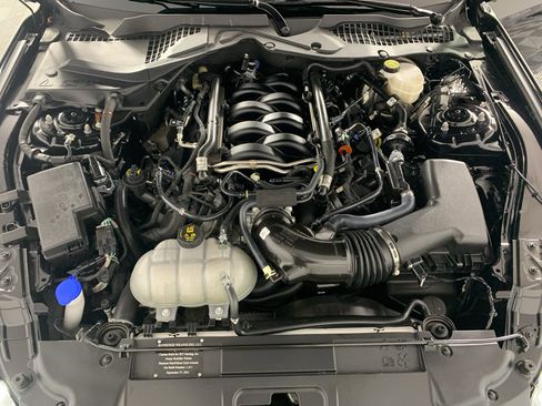 Used 2021 Ford Mustang GT w/ Equipment Group 301A image 11