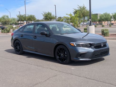 Used 2024 Honda Civic Sport image 7