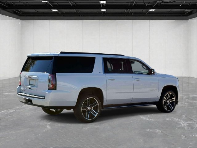 Used 2016 GMC Yukon XL SLT w/ Open Road Package AWD/4WD image 5