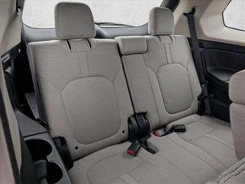 Certified 2023 Honda Pilot LX image 20