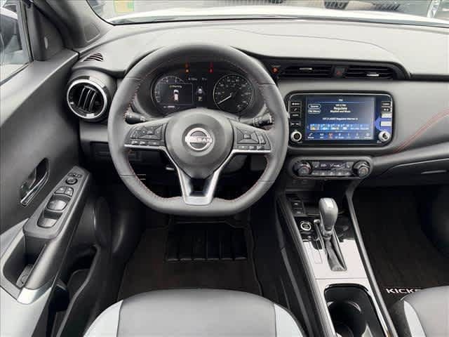 Used 2024 Nissan Kicks SR w/ SR Premium Package FWD image 12