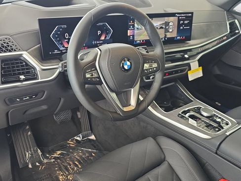 New 2026 BMW X5 sDrive40i w/ Climate Comfort Package RWD image 13