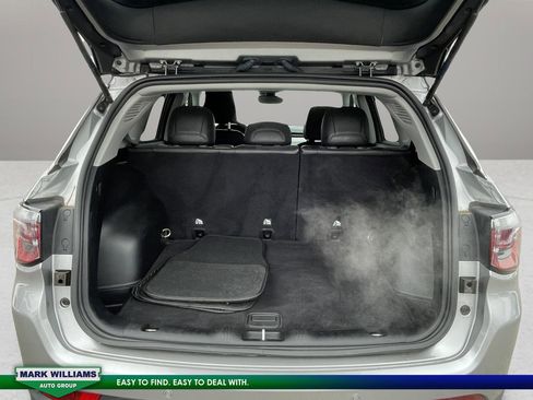 Used 2022 Jeep Compass Limited image 32