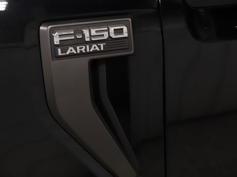 Used 2023 Ford F150 Lariat w/ Equipment Group 502A High AWD/4WD image 38