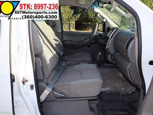 Used 2014 Nissan Frontier SV AWD/4WD image 20