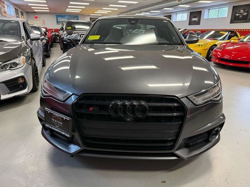 Used 2018 Audi S6 Prestige w/ S Sport Package AWD/4WD image 2