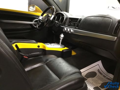 Used 2003 Chevrolet SSR w/ Preferred Equipment Group image 37