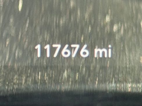 Used 2017 Dodge Challenger SXT w/ Blacktop Package image 23