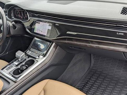 Used 2023 Audi Q8 Premium Plus w/ Premium Plus Package AWD/4WD image 30